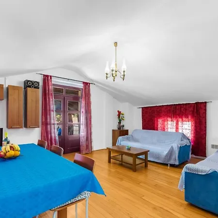 Caffe La Parenzana Villa *