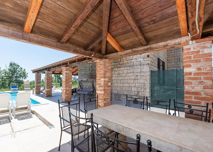 Caffe La Parenzana Višnjan