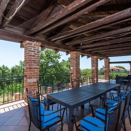 Caffe La Parenzana Višnjan