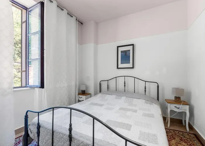 Villa Caffe La Parenzana